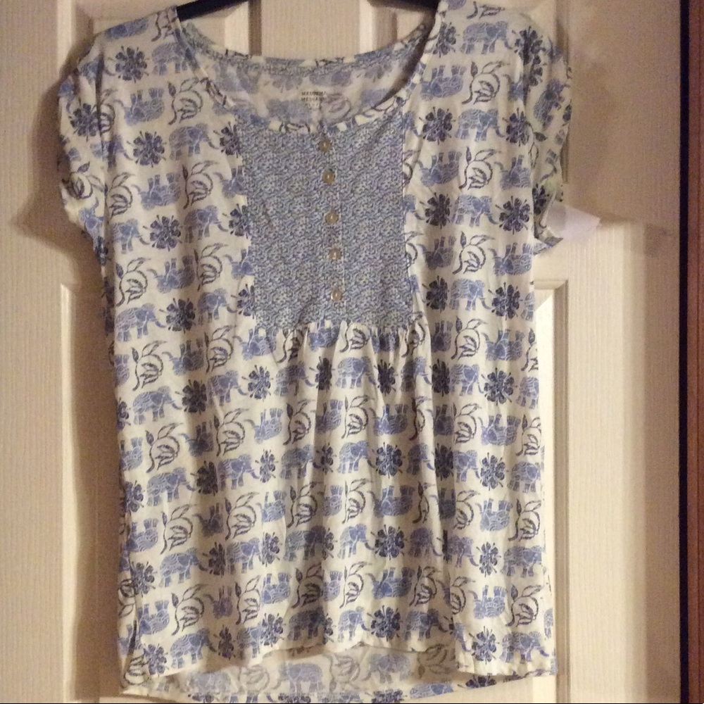 Women's medium elephant/ flower shirt